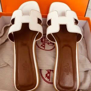 Women’s Hermès Oran slides
